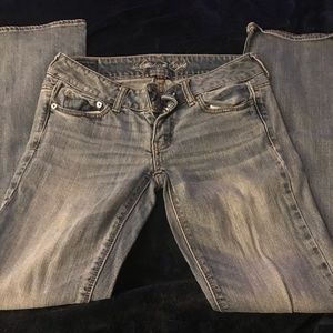 Women’s artist stretch